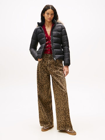 Giacca invernale di Tommy Jeans in nero