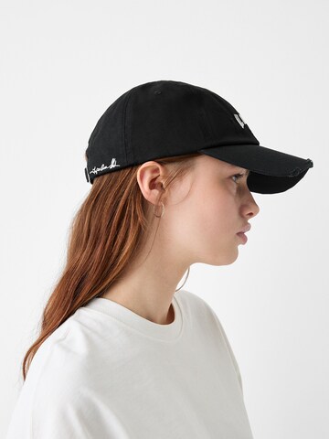 Bershka Cap in Schwarz