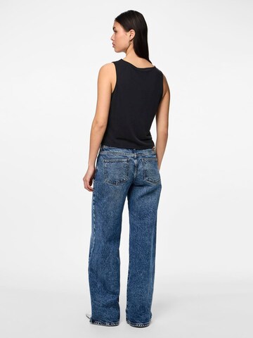PIECES Top 'PCAnora' in Black