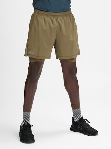 Regular Pantalon de sport 'FAST 2IN1' Newline en marron : devant