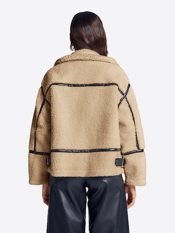 Imily Bela Prehodna jakna | zelena barva: zadnja stran