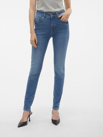 VERO MODA Slimfit Jeans 'Embrace' in Blau: predná strana