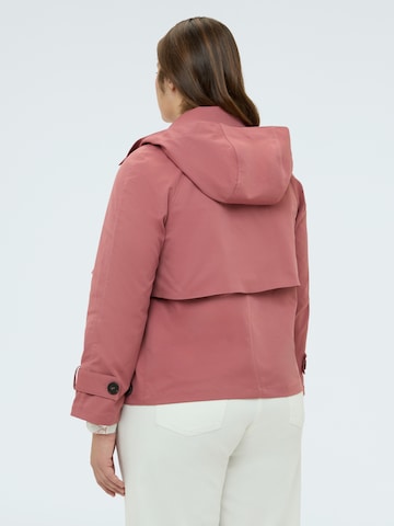 Fiorella Rubino - Abrigo de invierno en rosa