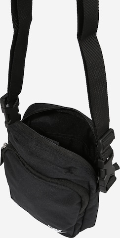 Nike Sportswear Tasche in Schwarz