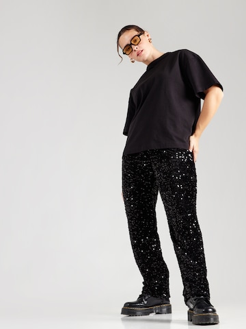 PIECES Curve Regular Pants 'PCKAM' in Black