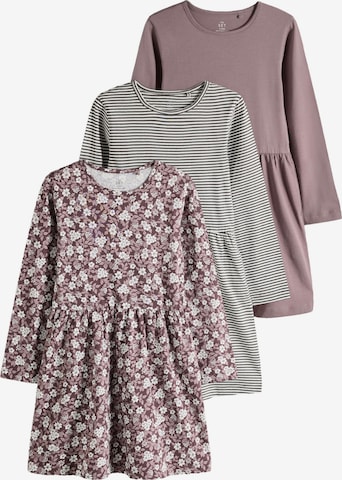 The Set Kjole i lilla: forside