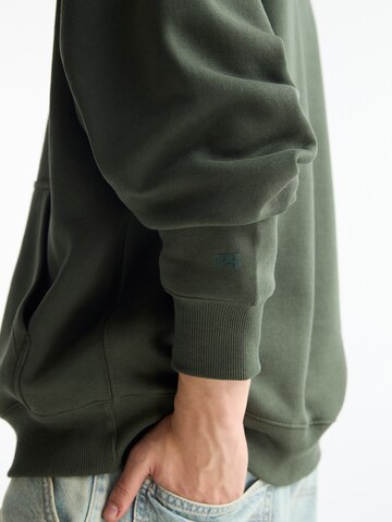 Sweat-shirt Pull&Bear en vert