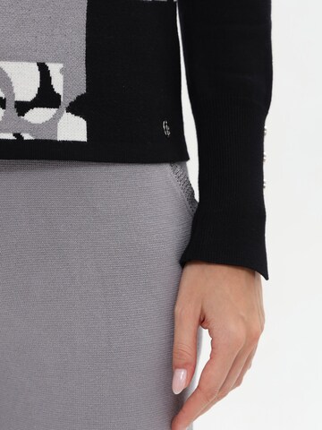 Passioni Sweater in Grey