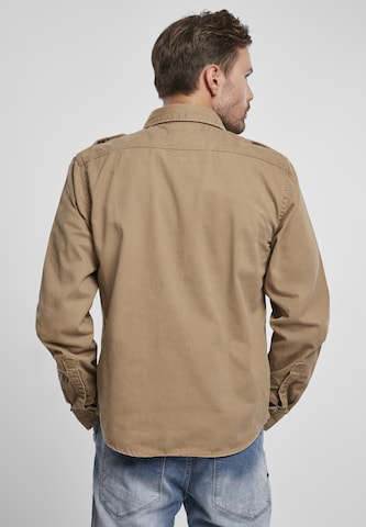 Brandit - Ajuste regular Camisa en beige