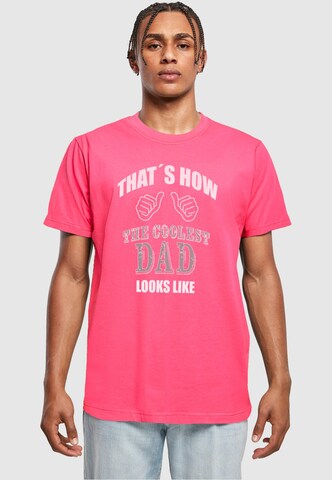 Maglietta 'Coolest Dad' di Merchcode in rosa: frontale