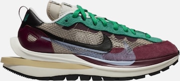 Baskets basses 'Sacai Vaporwaffle Villain' NIKE en vert : devant