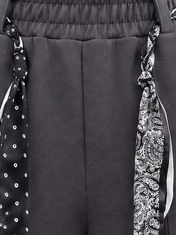 Lady Bersan Trousers 'Jogginghose' in Grey