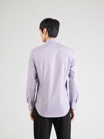 Michael Kors Слим Деловая рубашка в Лиловый: сзади