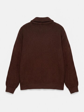Pull&Bear Пуловер в кафяво