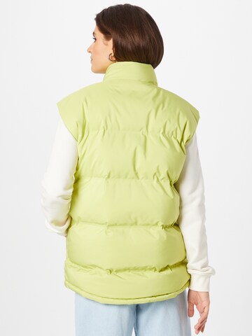 Gilet di WEEKDAY in verde