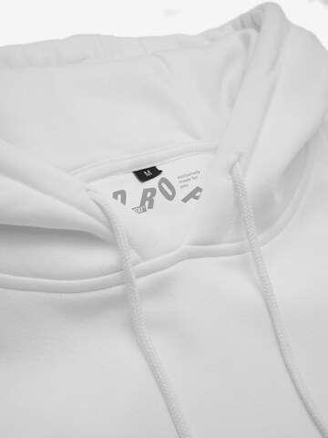 ABOUT YOU DROP Sweatshirt 'Perfection' in White