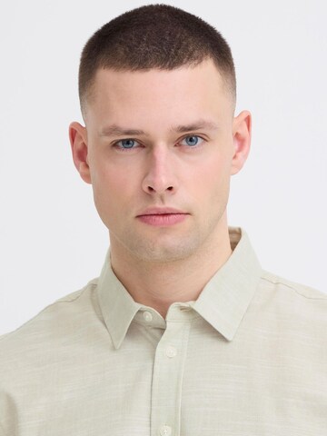 BLEND - Ajuste regular Camisa ' BHDaris ' en verde