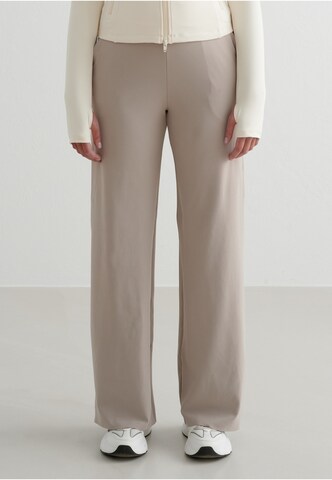 Aim'n Wide Leg Sporthose in Braun: Vorderseite