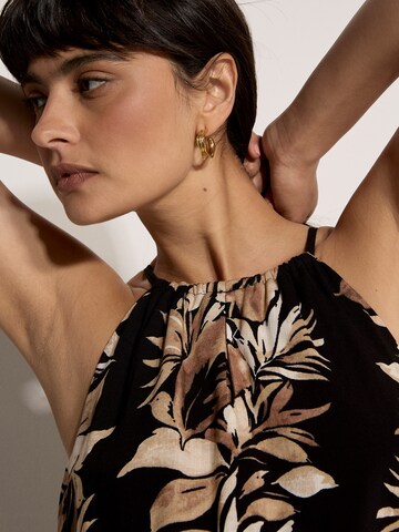 Apricot Jurk ' ' in Zwart