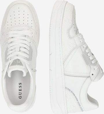 GUESS Sneaker 'ANCONA' in Weiß