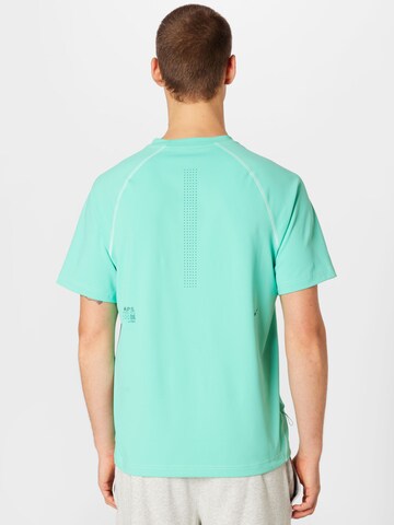 T-Shirt fonctionnel 'Axis' NIKE en vert