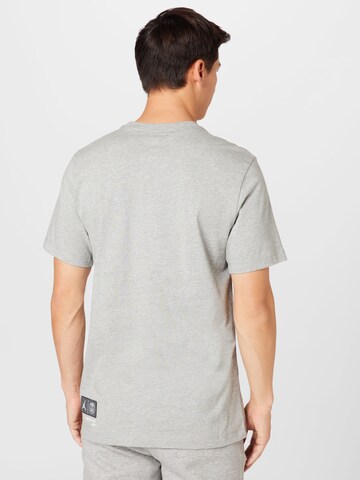 Jordan - Camiseta en gris