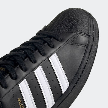 ADIDAS ORIGINALS Rövid szárú sportcipők 'Superstar' - fekete