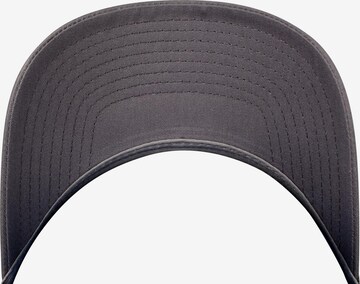 Cappello da baseball di Flexfit in grigio