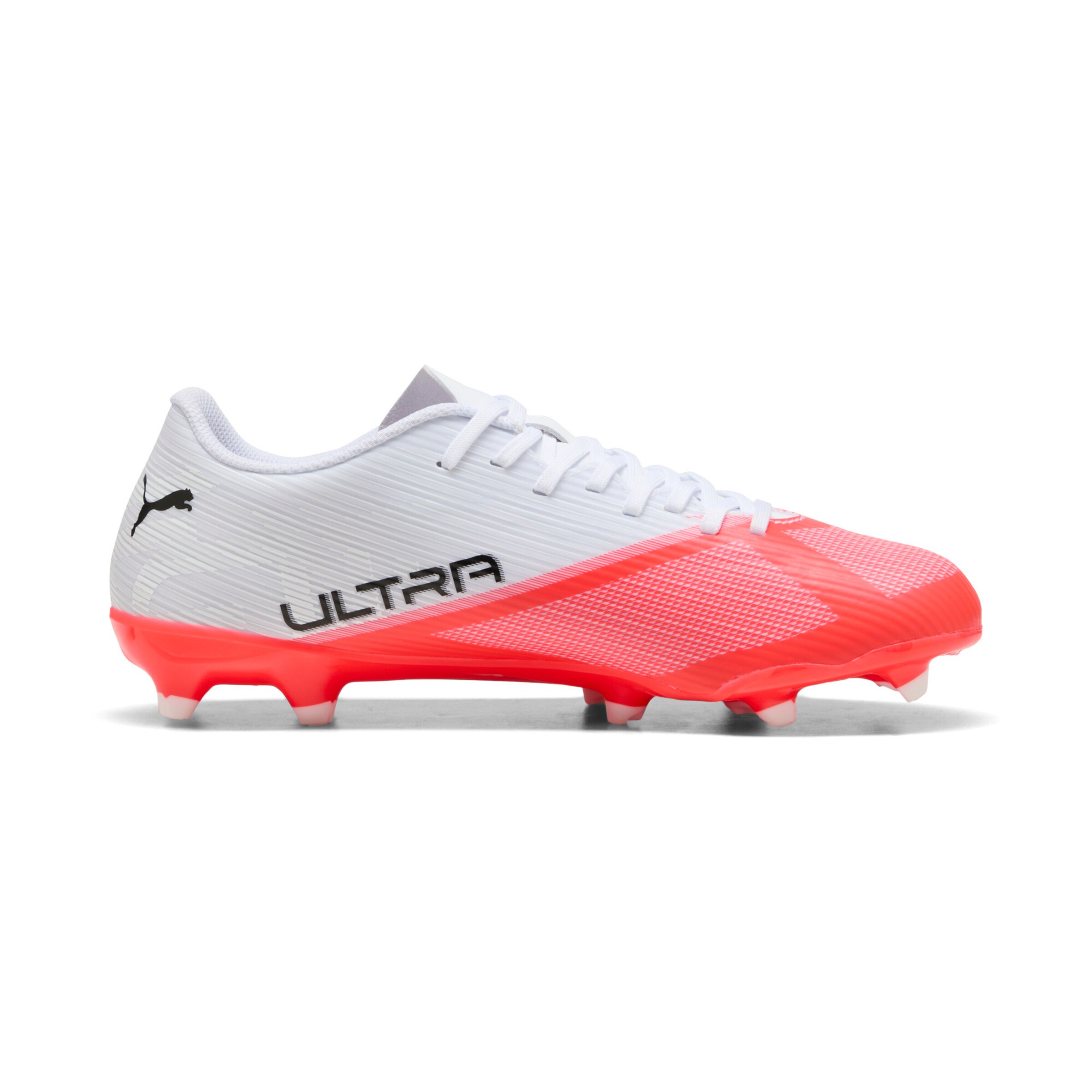 PUMA Fußballschuh in Weiß