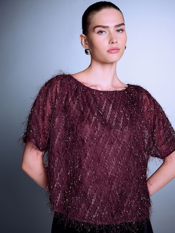Next - Blusa en rojo: frente