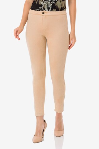 CIPO & BAXX Regular Pants in Beige: front