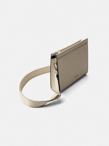 Bershka Umhängetasche in Beige