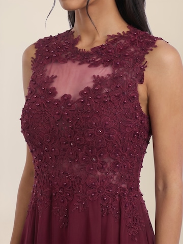 APART Cocktail Dress in Red