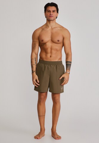 SikSilk Badeshorts in Grün