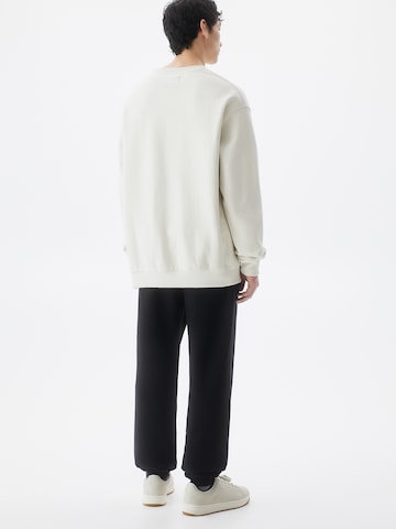 Pull&Bear Tapered Bukser i grå