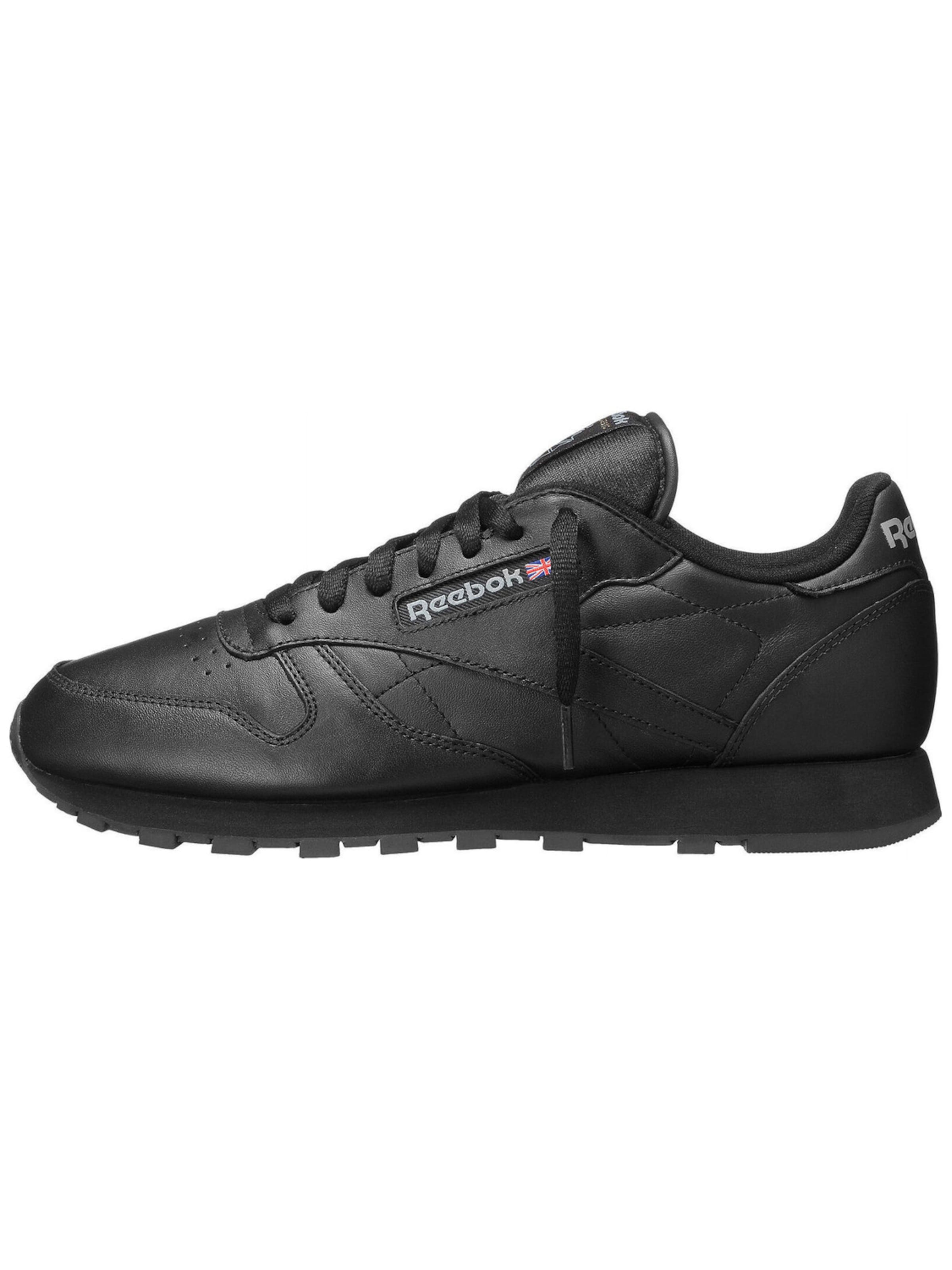 Reebok Sneakers in Black
