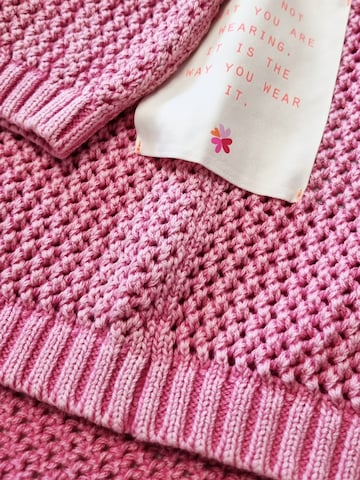 LIKS. Munich Sweter 'Strickpullover aus Baumwolle mit Lochmuster - Alina' w kolorze różowy