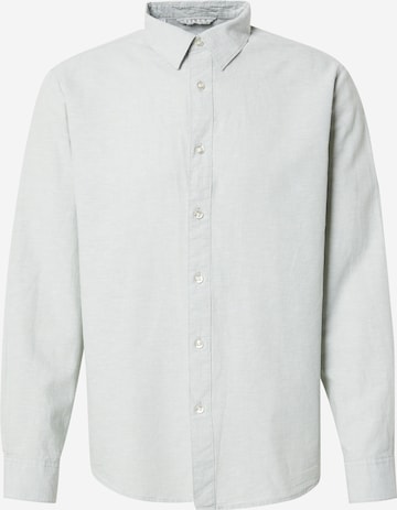 SELECTED Paita värissä vihreä: etupuoli