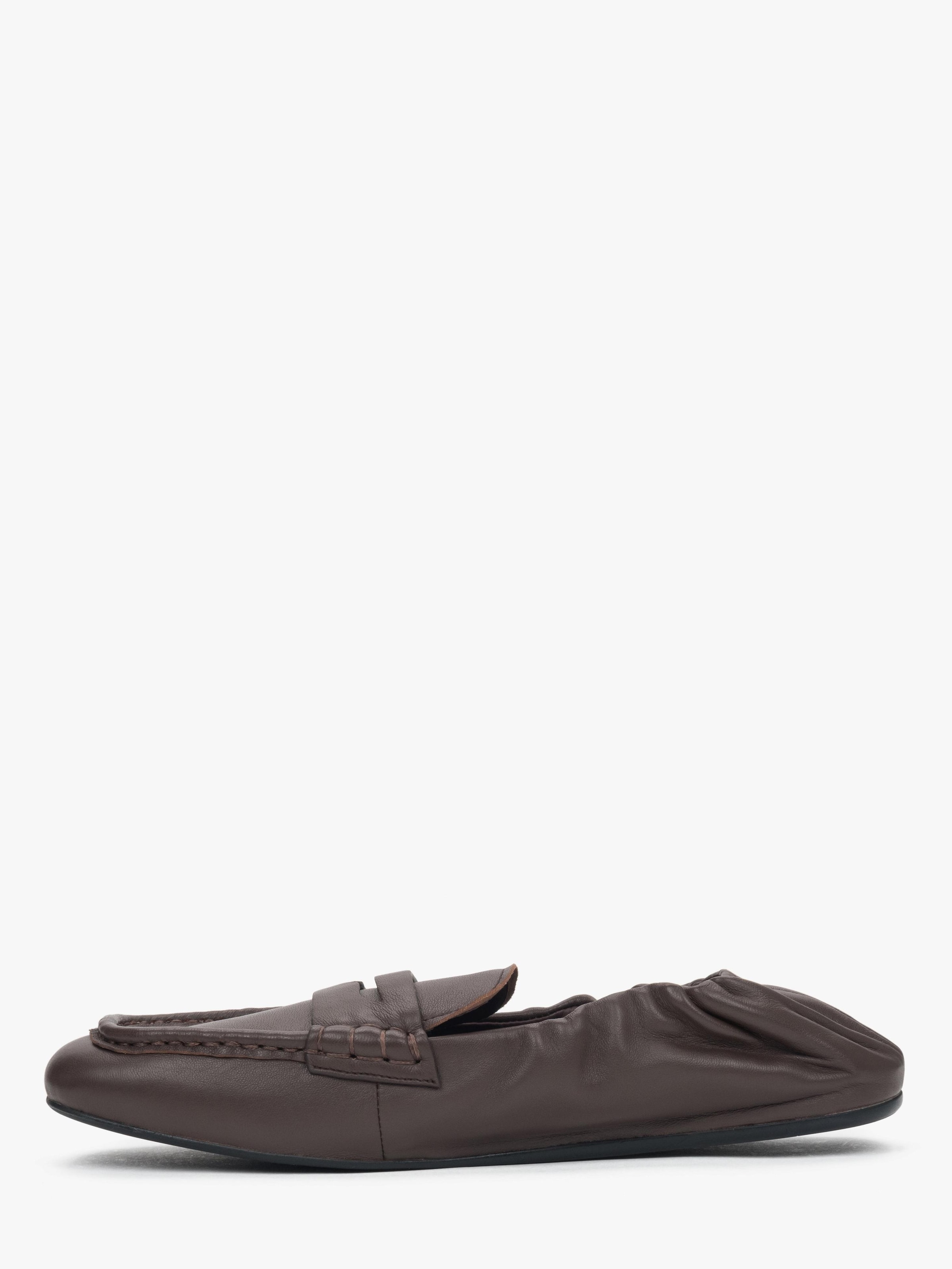 Estro Mocassins '258-20' in Bruin: voorkant