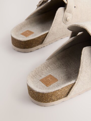 Mule Next en gris