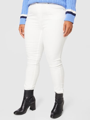 ONLY Curve Regular Jeans 'DAISY' in White: front