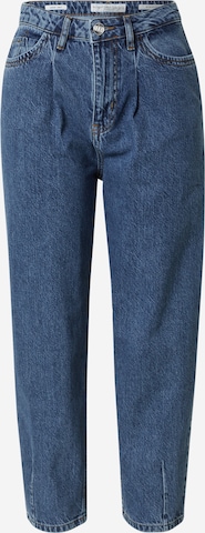 Goldgarn Tapered Pleat-front jeans 'ALMENHOF' in Blue: front