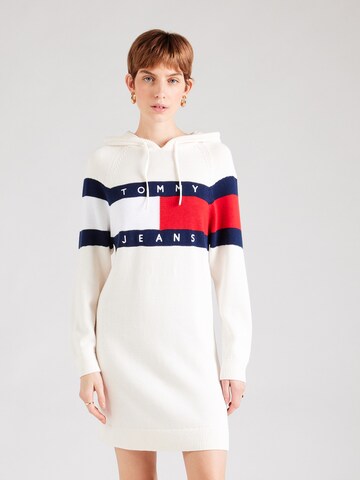 Tommy Jeans Трикотажное платье в Белый: спереди
