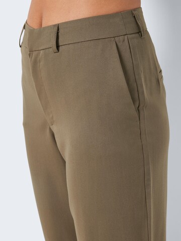 Noisy may Regular Pants 'Thea Vivian' in Green