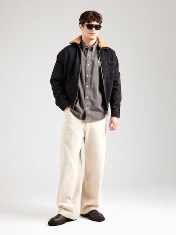 Carhartt WIP Классический крой Рубашка 'Lucas' в Черный
