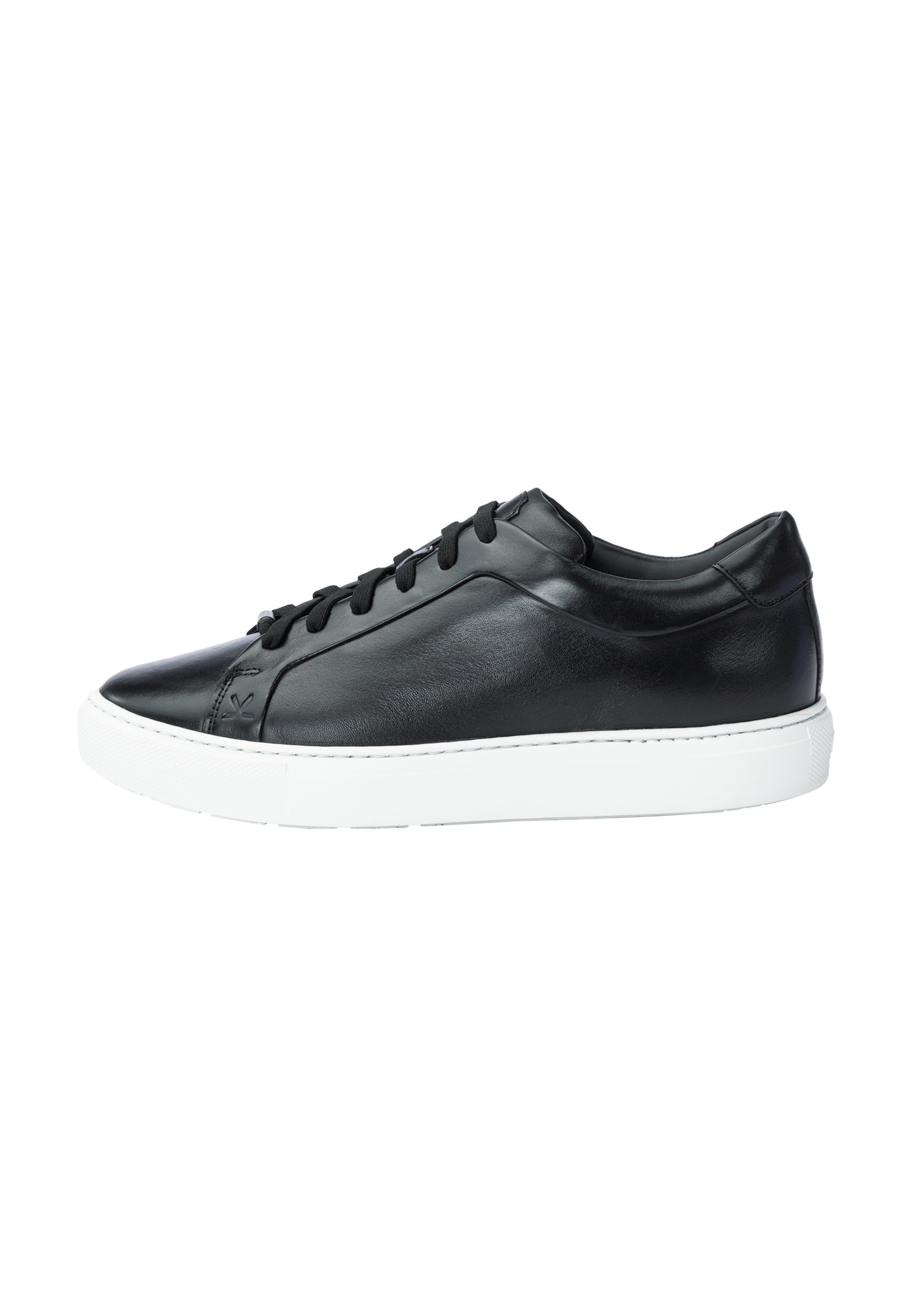 Sneaker bassa 'METRO' di LLOYD in nero: frontale