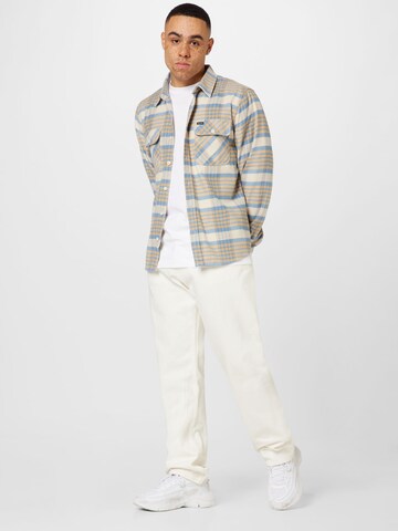 Brixton جينز مضبوط قميص 'BOWERY' بلون أبيض