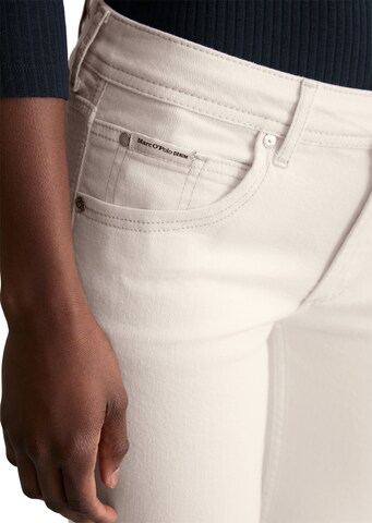 Marc O'Polo DENIM Regular Jeans 'Alva' in Weiß