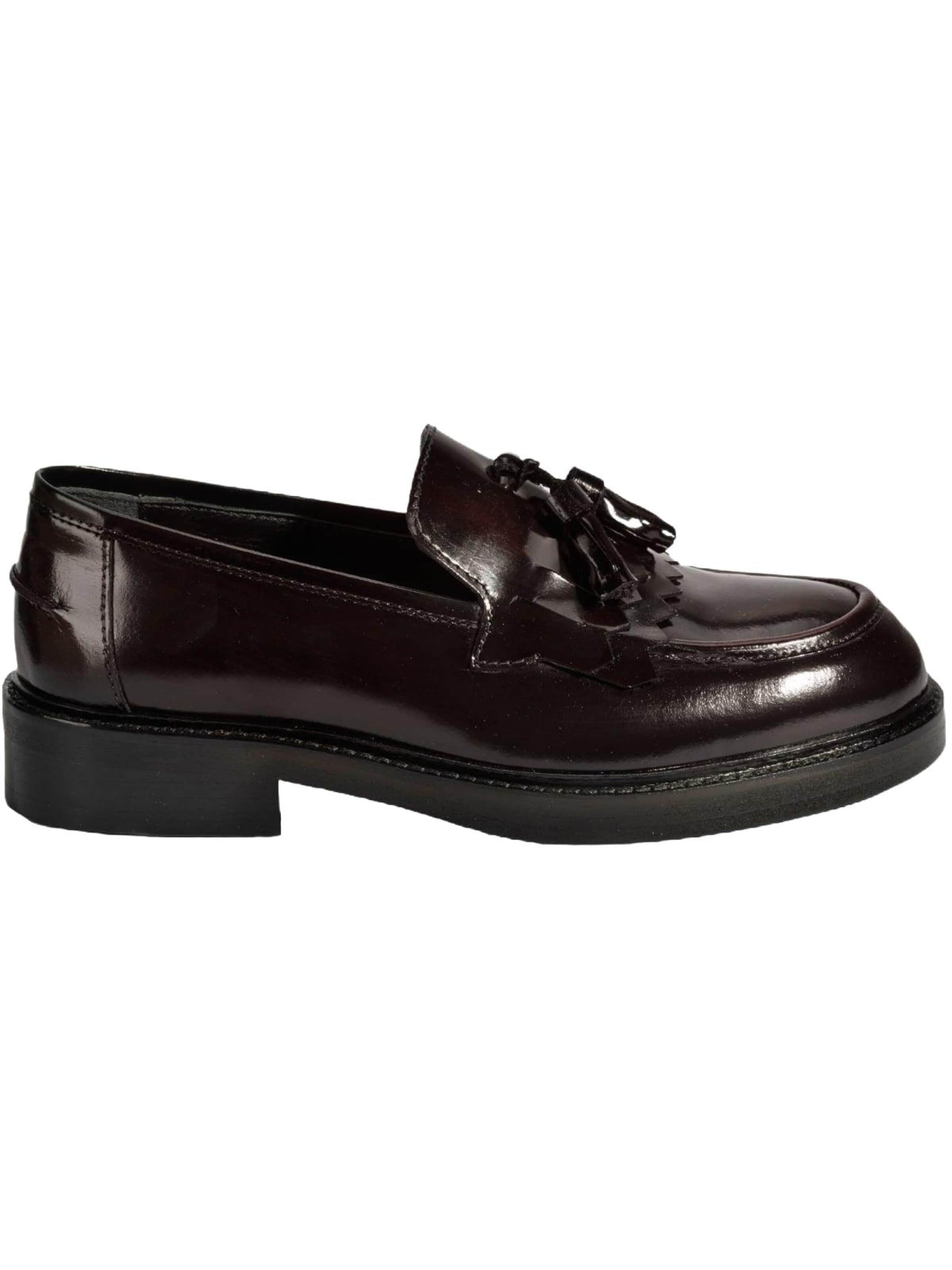 Chaussure basse 'Beleg' Desa en rouge : devant