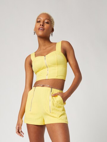 Katy Perry exclusive for ABOUT YOU Top 'Aylin' in Yellow: front